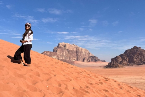 Jeeptour van een hele dag (lunch) Hoogtepunten van de Wadi Rum-woestijnRondleiding + lunch