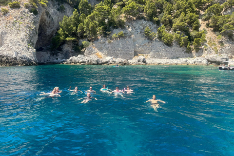 From Sorrento: Amalfi Coast Full-Day Trip by Boat