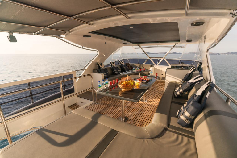 Labuan Bajo: Komodo National Park Speedboat Day Trip