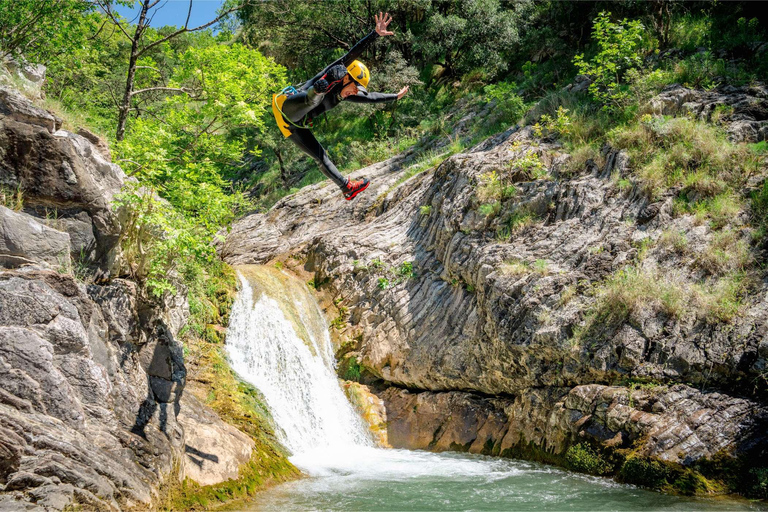 Canyoning a Budva: Avventura nel canyon della Drenostica