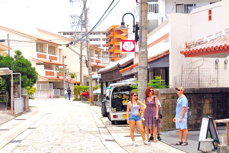 Naha: Yachimun Pottery and Local Crafts in Tsuboya Tour