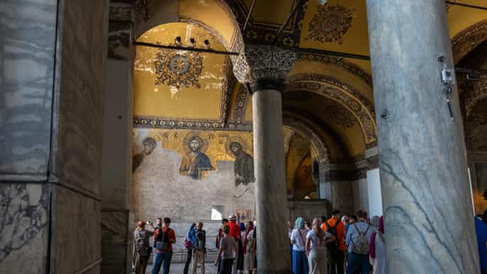 Istanbul: Blue Mosque & Hagia Sophia Guided Tour w/ Tickets