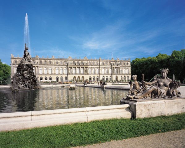 Visit Desde Múnich: Palacio de Herrenchiemsee y paseo en barco in Prayagraj