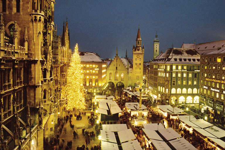 Munich: Christmas Markets and Christmas Village 2-Hour Tour