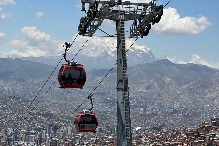 La Paz:Privérondleiding door de stad met een ritje in de Maanvallei en de kabelbaan