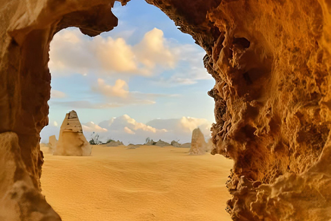Perth-Pinnacles Desert: High Tea & Dark Sky Astronomy Tour Pinnacles Desert Photog/ High Tea & Dark Sky Astronomy Tour