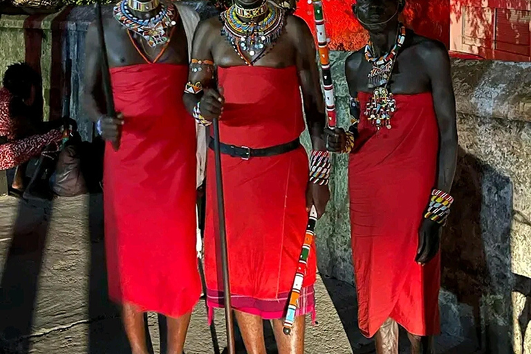 Mombasa: Fort Jesus Ljus- och musiknattsshower med middag.