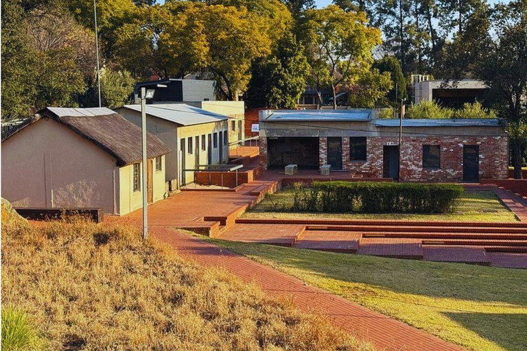 Johannesburg: Full Soweto Township & City Tour (Exclusive)