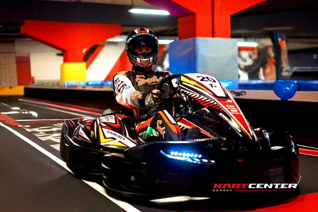 Gdańsk: Junior Kart Racing Fun (Ages 10–15)