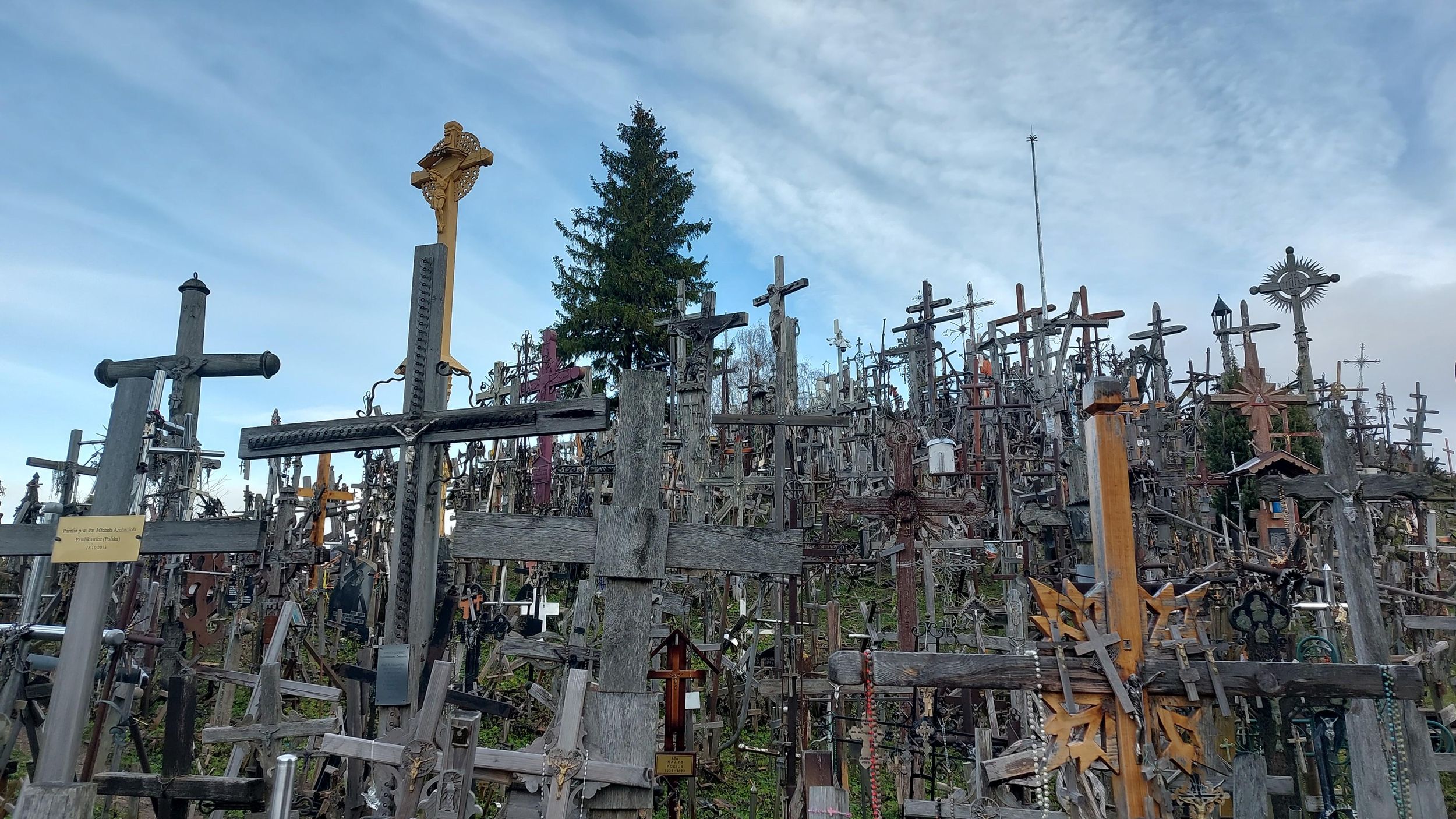 Von Riga: Tagestour zum Berg der Kreuze und nach Jelgava und zurück.