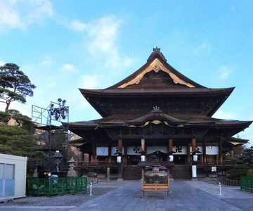 One Day Private Sightseeing tour to Snow Monkey Zenkoji Temp