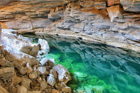 Grotta di Heet e dune di sabbia rossa