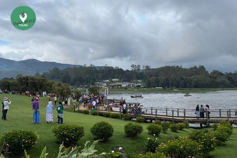 Kandy: Nuwara Eliya Tag Erkundung per Tuk Tuk mit ortskundigem Guide