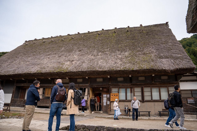 Kanazawa: Shirakawa-go privé-dagtour met lunch
