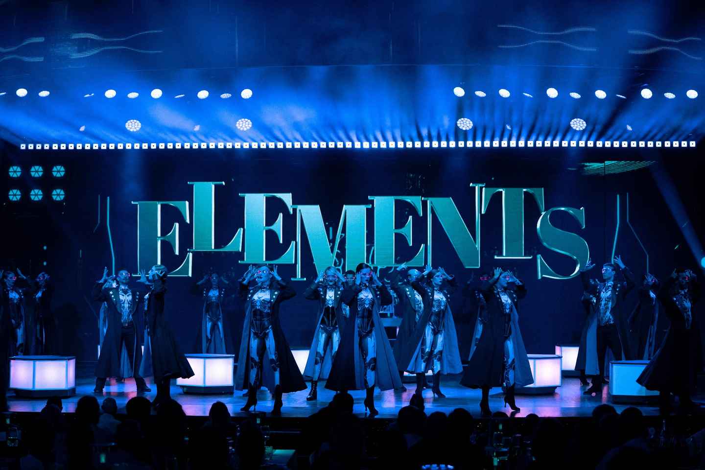 贝尼多姆：宫殿歌舞秀观赏指南