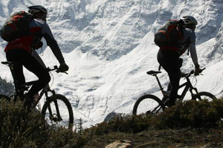 Katmandú: tour de día completo en bicicleta de montaña