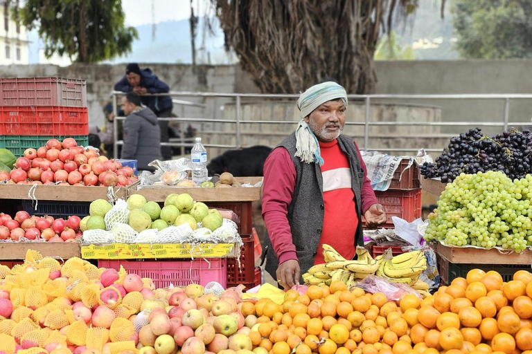 Delhi: Full-Day Shopping Tour with Male & Female Guide