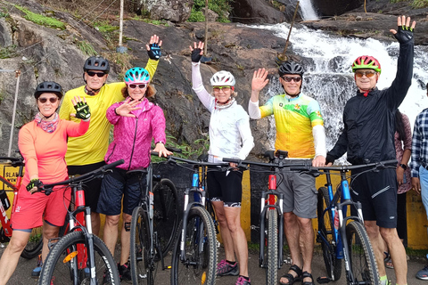 Tour in bici di 11 giorni alla scoperta delle spezie del Kerala