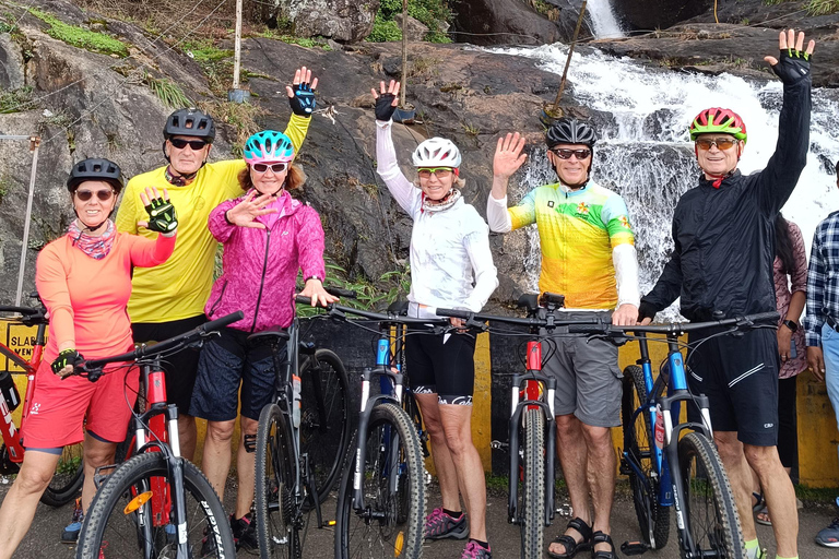 Tour in bici di 11 giorni alla scoperta delle spezie del Kerala