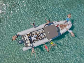 Zadar: Half-Day Speedboat tour with Snorkeling and Drinks