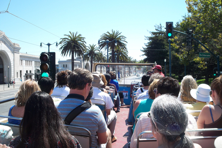 San Francisco: Tour in autobus Hop-on Hop-off e crociera sulla Baia