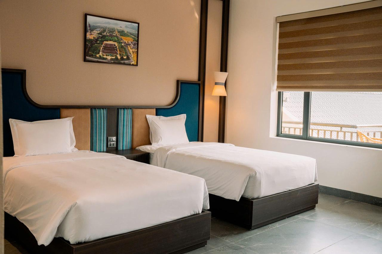 Hanoi: 3-Day Ninh Binh, Ha Long & Lan Ha Bay 5-Star Cruise