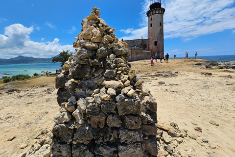 5 ilhas Passeio de barco, Snorkeling, Almoço de churrasco na praia