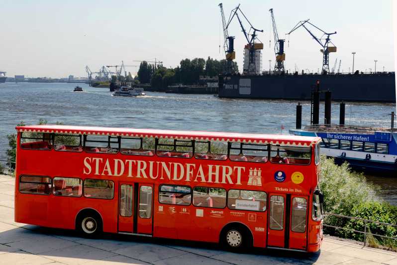 Scoperta di Amburgo: Tour in autobus con crociera al porto e al lago Alster