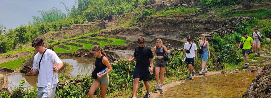 SAPA : 2 JOURS de promenade guidée et 1 nuit chez l'habitant avec GUIDE LOCAL