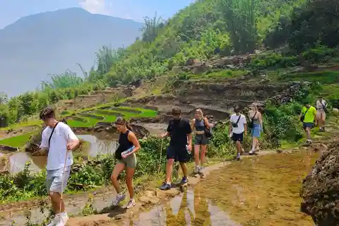 사파: 현지 가이드와 함께하는 홈스테이 1박 2일 도보 투어