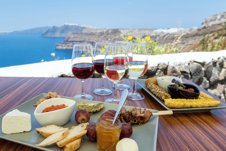 Santorini: tour per piccoli gruppi di 3 cantine locali