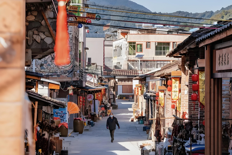 Guangzhou Conghua: One-Day Chartered Guide in Xitou Village