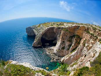 Grotta Azzurra e mercato domenicale al villaggio dei pescatori di Marsaxlokk