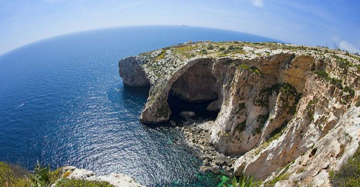 Malta: Blaue Grotte, Sonntagsmarkt & Fischerdorf Marsaxlokk