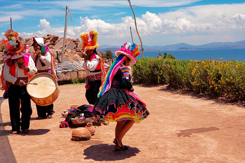 From Arequipa: 3-Day Tour to Colca Canyon and Lake Titicaca