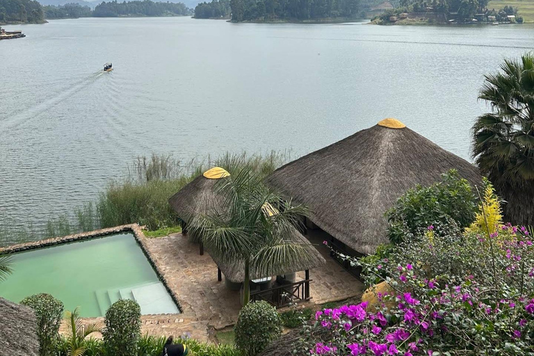THREE (3) DAYS UGANDA GORILLA SAFARI WITH LAKE BUNYONYI.