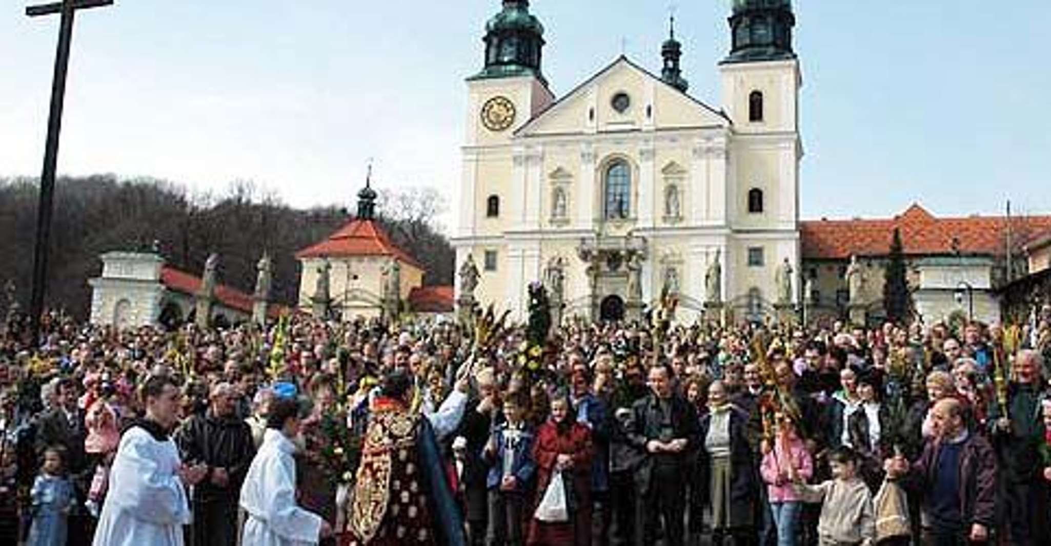 From Krakow, Kalwaria Zebrzydowska & Wadowice pilgrim tour - Housity