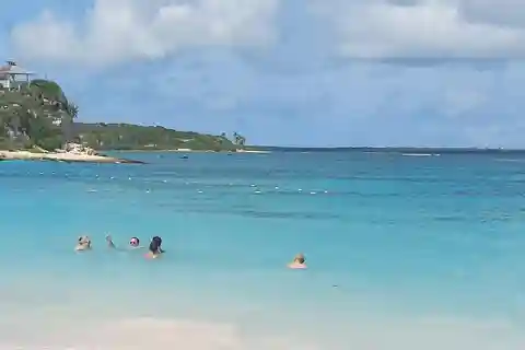 Johns Cook Like An Antiguan & Dickenson Bay (frokost og drikke)