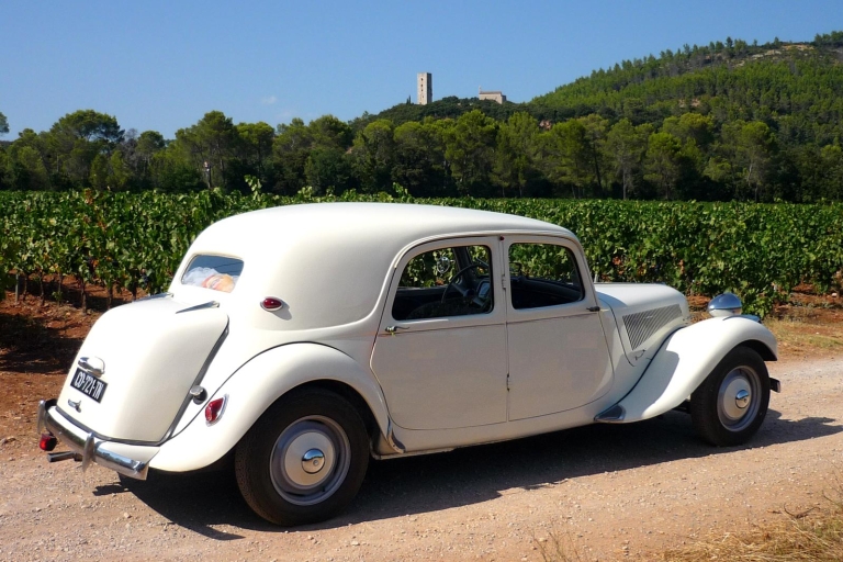 Private Half-daagse tour van de Franse Riviera in een Vintage CarTour met leuke ophaalservice