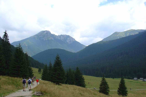 Cracovia: tour privado de un día a las montañas Tatra y Zakopane