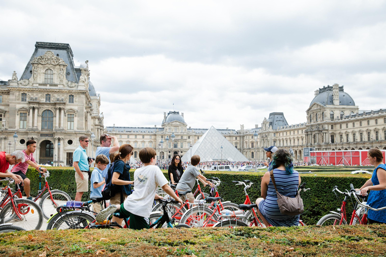 Paris Bike Tour: Eiffel Tower, Place de la Concorde & More Tour in English
