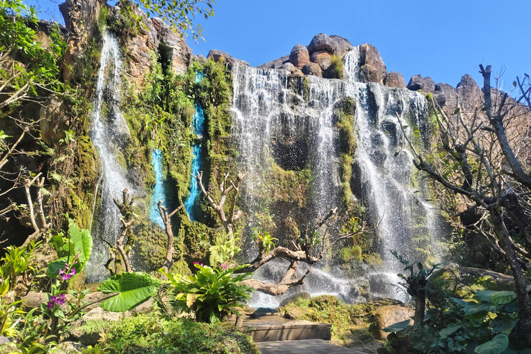 From Chiang Mai: Dantewada, sticky Waterfalls & temple Tour From Chiang Mai: Dantewada, Sticky Waterfalls & Wat Banden