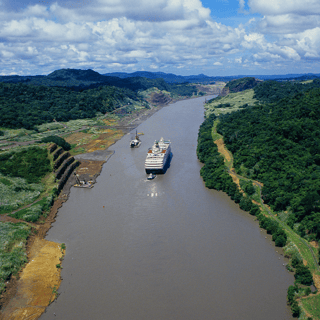 Crociera in nave di 6 ore sul canale di Panama