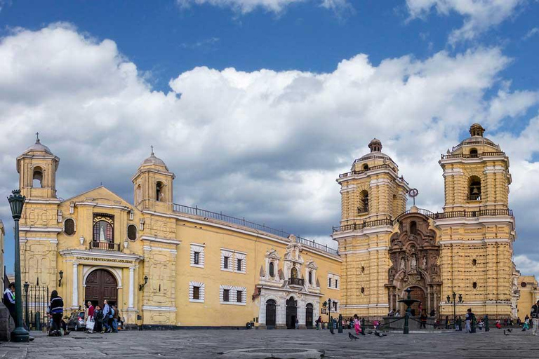 Ab Lima: Klassische Stadtführung + Barranco