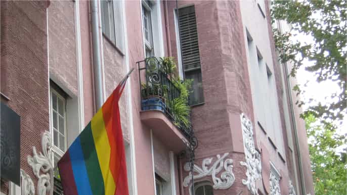 schwules berlin regenbogentour durch schöneberg