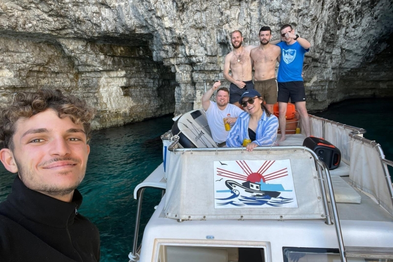 Malta/Gozo: Crystal/Blue Lagoon & Caves Private Boat Charter Crystal/Blue Lagoon & Caves Private Boat Charter - 2 hour