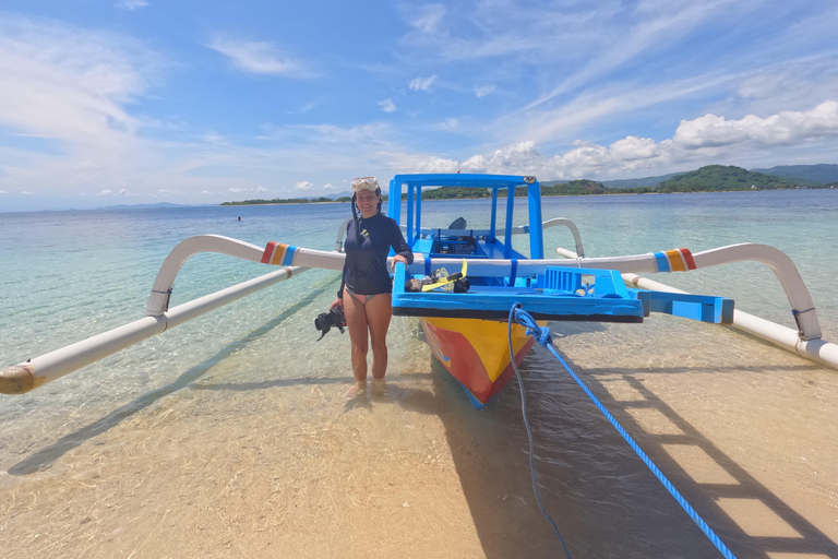 From Lombok: Full-Day Gili Gede, Rengit, & Layar Island Tour Private Tour with Meet at Harbor