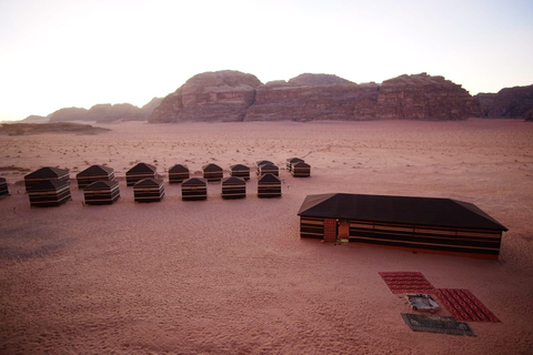 Wadi Rum: 4x4 Sunset Tour with Bedouin Dinner & Camp Stay