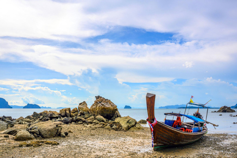 Ko Lanta: Passeio exclusivo de pesca em um barco de cauda longa particularAventura de pesca particular de dia inteiro