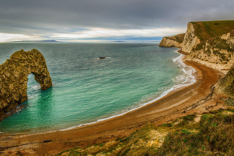 From Bath: Salisbury, Durdle Door, & Glastonbury Day Trip